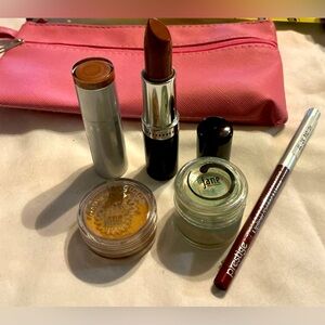 NWT Burgundy Lip Liner Gloss & Lipstick Set w/ pink wristlet bag